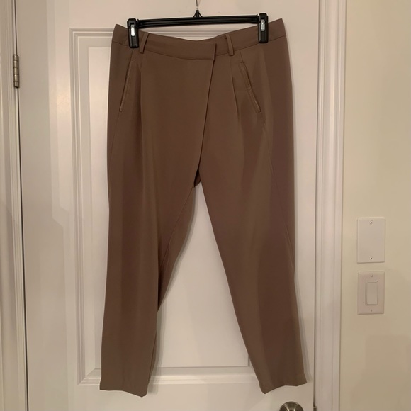 Vince Crossover Cropped Trousers with Leather Trim - Size 8 - EUC! - Picture 3 of 6